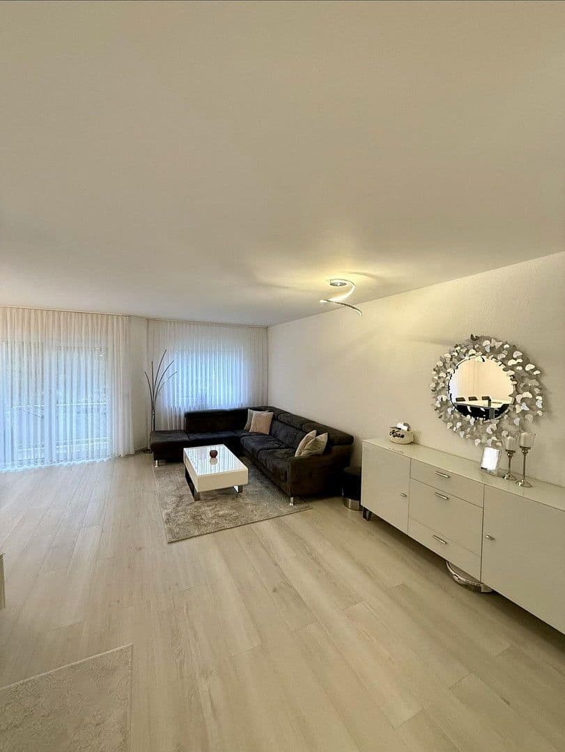 Pronájem bytu 3+kk 86 m², Teudaldstr. 3, Nackenheim, Porýní-Falc Pronájem bytu 3+kk 86 m², Teudaldstr. 3, Nackenheim, Porýní-Falc