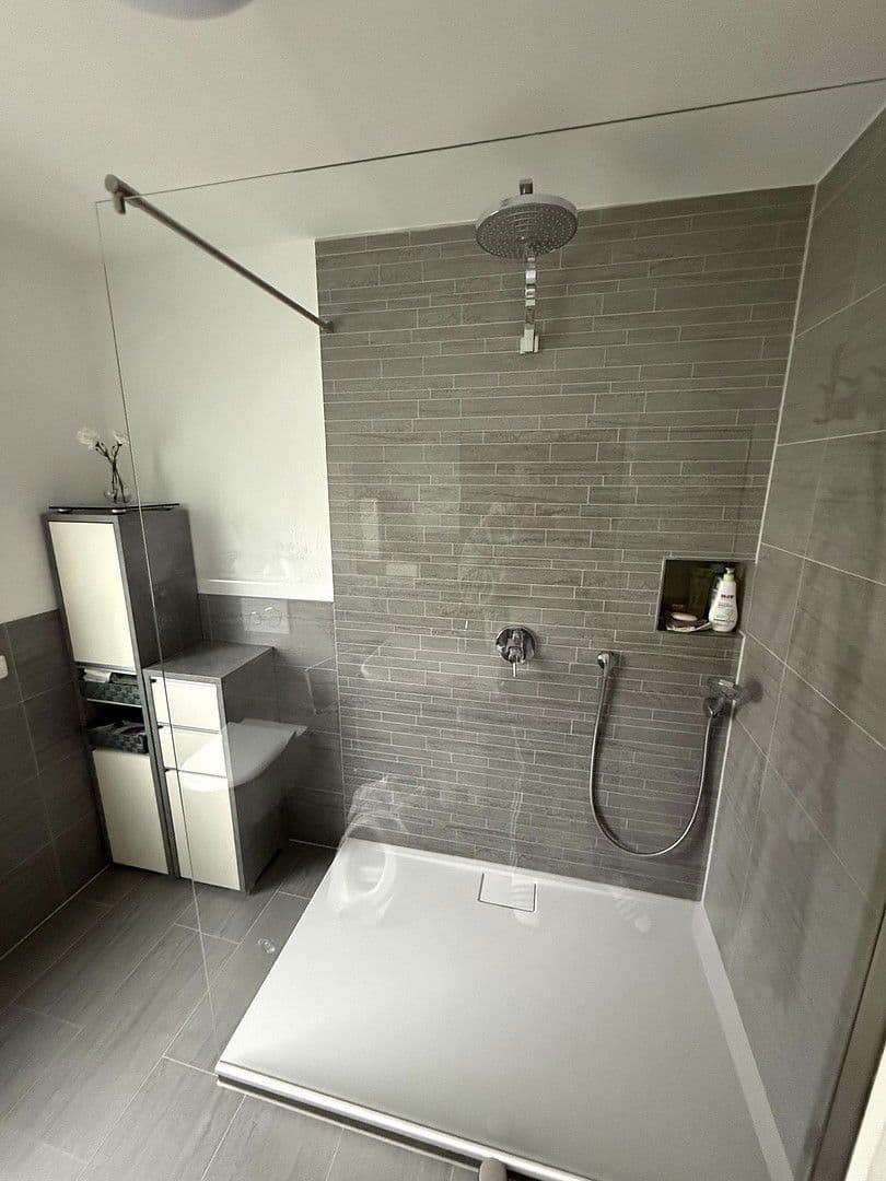 Pronájem bytu 3+kk 86 m², Teudaldstr. 3, Nackenheim, Porýní-Falc Pronájem bytu 3+kk 86 m², Teudaldstr. 3, Nackenheim, Porýní-Falc