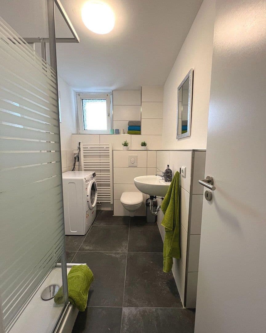 Pronájem bytu 3+1 70 m², Hanauer Vorstadt 13, Hanau, Hessen Pronájem bytu 3+1 70 m², Hanauer Vorstadt 13, Hanau, Hessen