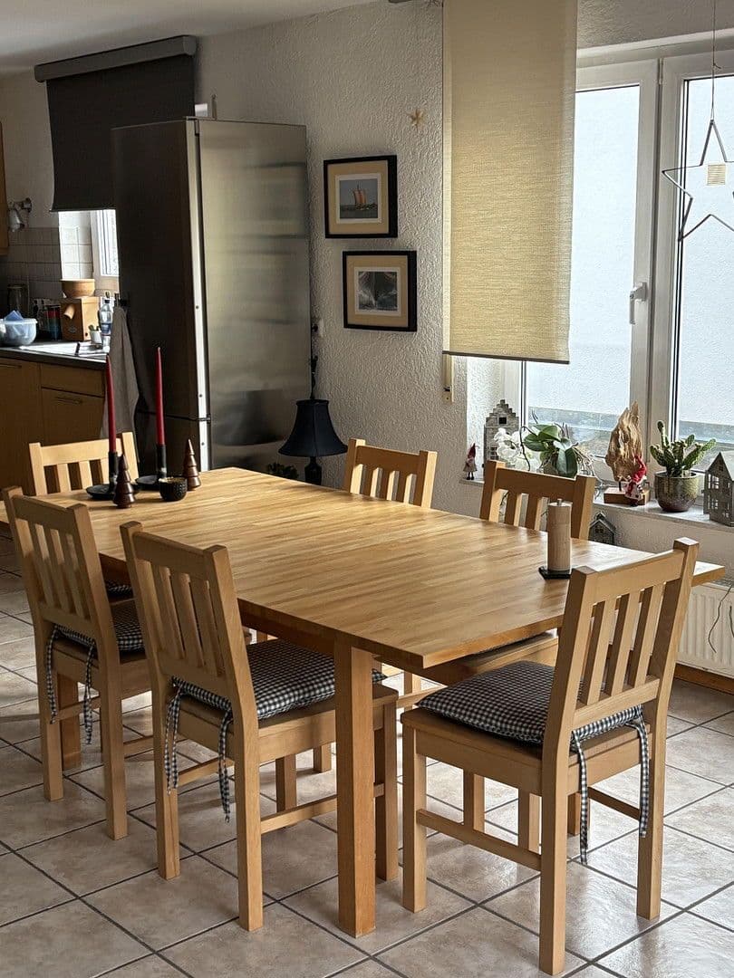 Prodej domu 193 m², pozemek 347 m², Hermann-Hesse-Straße 44 1, Niefern-Öschelbronn, Bádensko-Württembersko Prodej domu 193 m², pozemek 347 m², Hermann-Hesse-Straße 44 1, Niefern-Öschelbronn, Bádensko-Württembersko