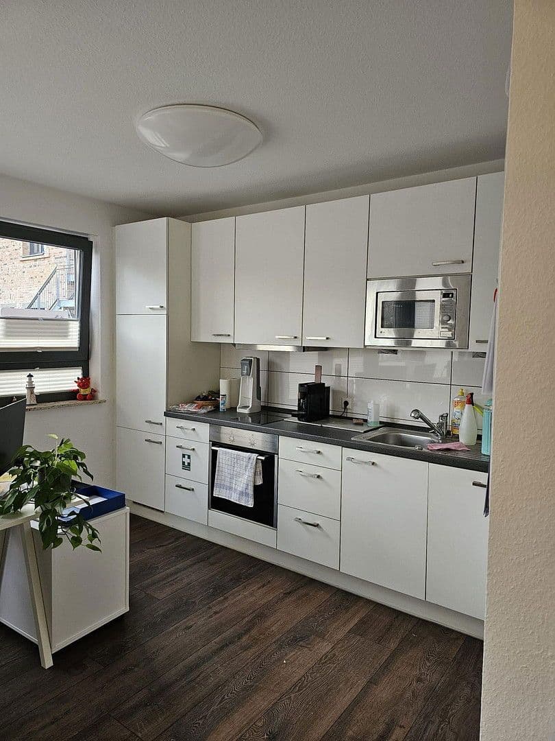 Pronájem bytu 3+1 72 m², Untere Buchstr. 18, Jockgrim, Porýní-Falc Pronájem bytu 3+1 72 m², Untere Buchstr. 18, Jockgrim, Porýní-Falc