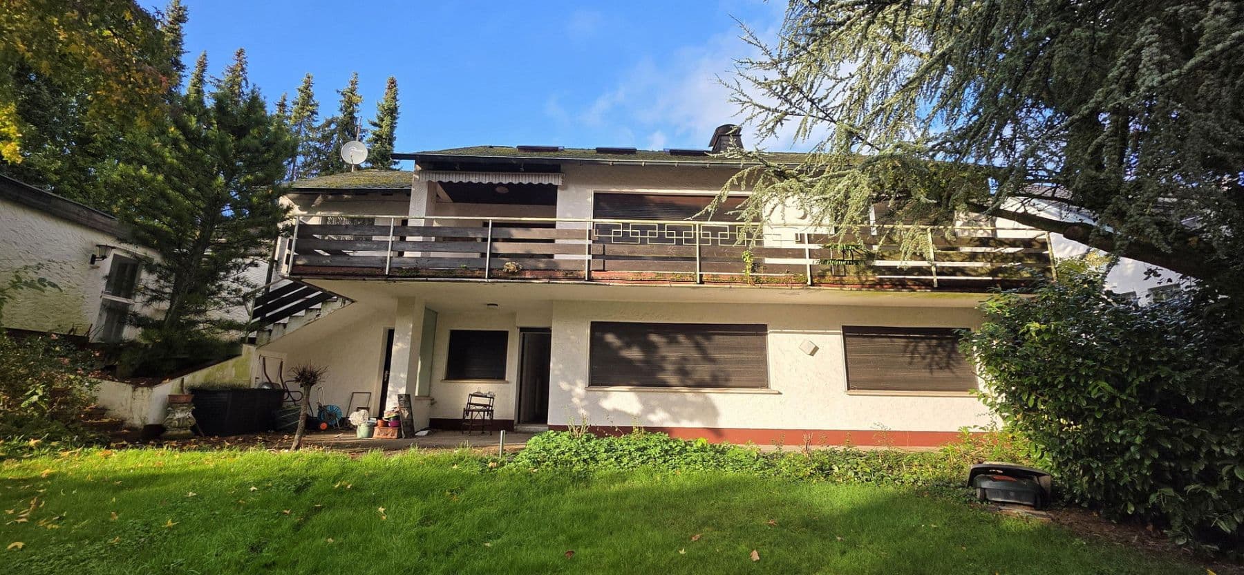 Prodej domu 250 m², pozemek 1.200 m², Rosenstr.4, Breitscheid, Porýní-Falc Prodej domu 250 m², pozemek 1.200 m², Rosenstr.4, Breitscheid, Porýní-Falc