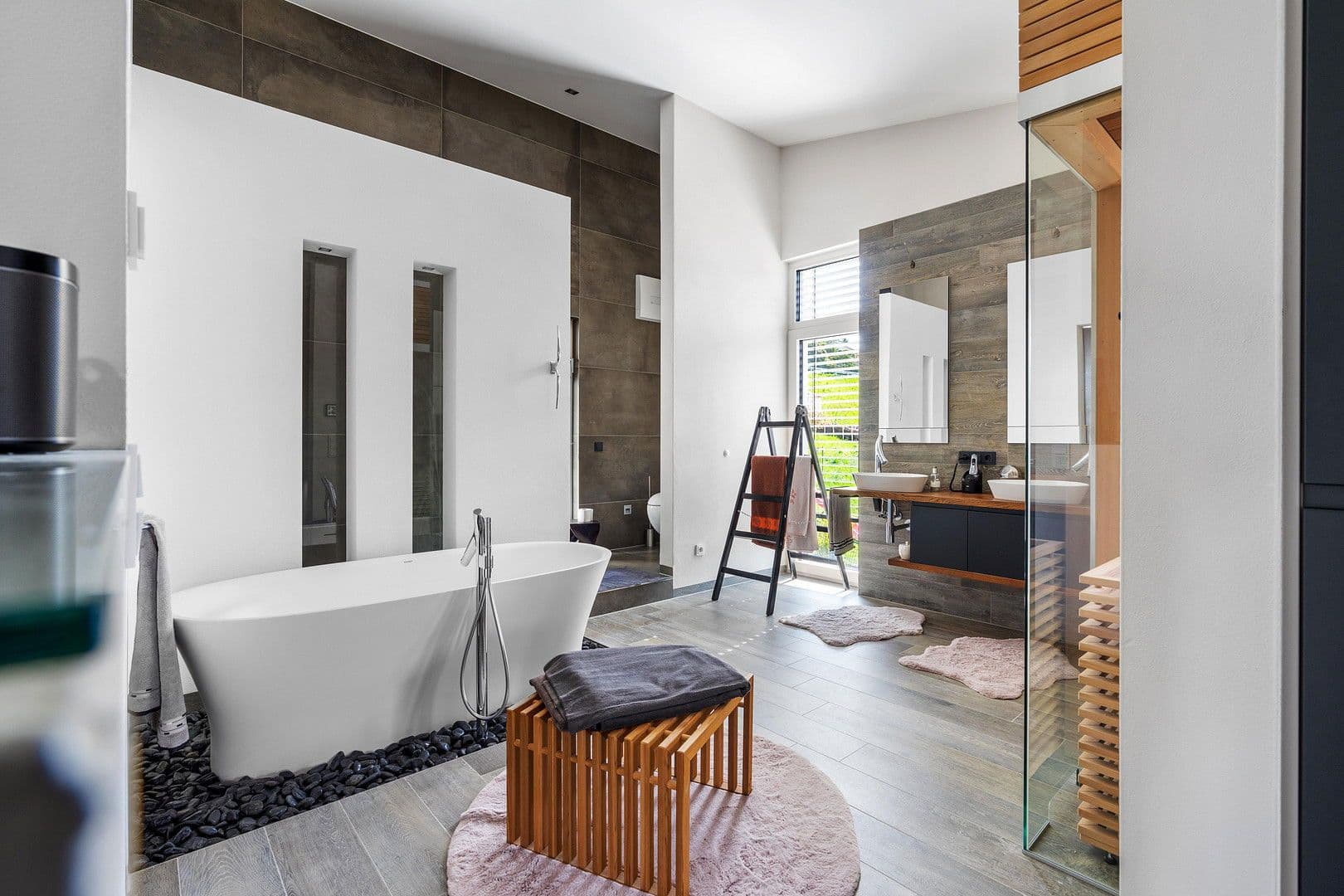 Prodej domu 223 m², pozemek 699 m², Riedenburg, Bavorsko Prodej domu 223 m², pozemek 699 m², Riedenburg, Bavorsko