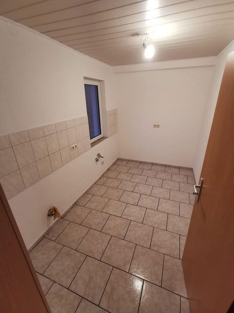 Pronájem bytu 3+1 92 m², Zandt 7, Lichtenau, Bavorsko Pronájem bytu 3+1 92 m², Zandt 7, Lichtenau, Bavorsko