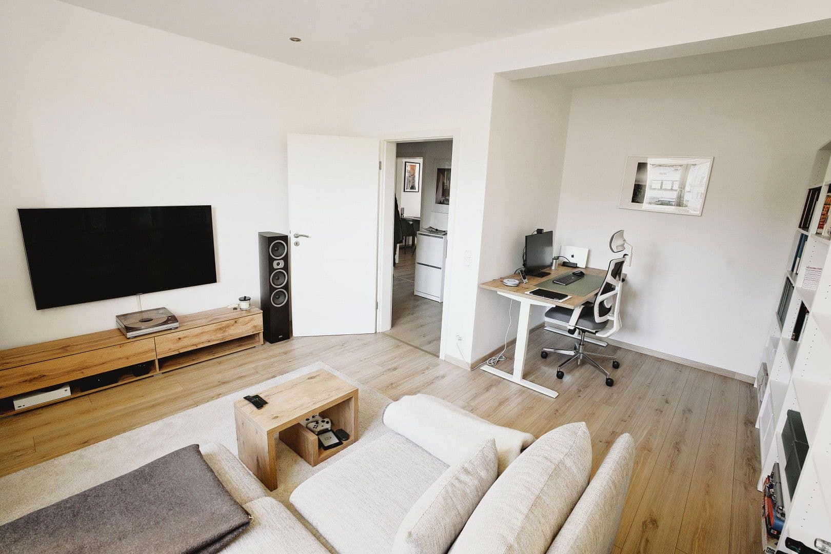 Pronájem bytu 2+kk 67 m², Holsterhauser Straße 129, Essen, Severní Porýní-Vestfálsko Pronájem bytu 2+kk 67 m², Holsterhauser Straße 129, Essen, Severní Porýní-Vestfálsko