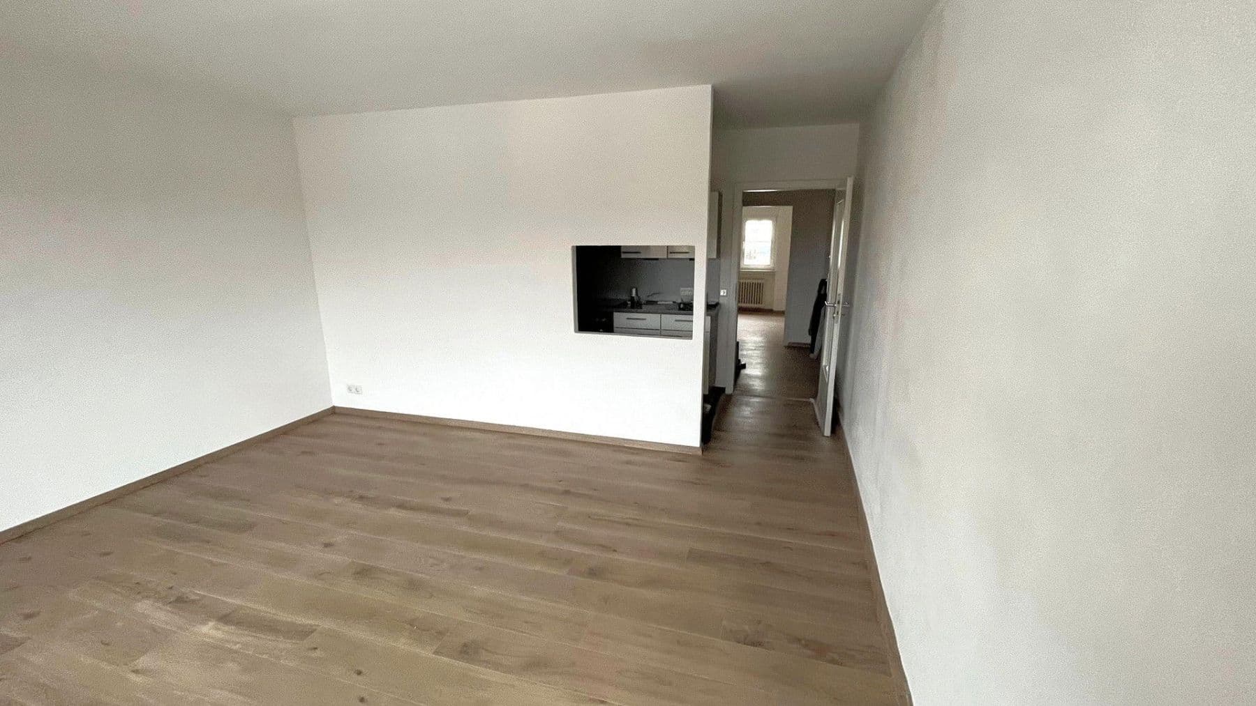 Prodej bytu 2+1 55 m², Frankfurter Straße 25, Flörsheim, Hessen Prodej bytu 2+1 55 m², Frankfurter Straße 25, Flörsheim, Hessen