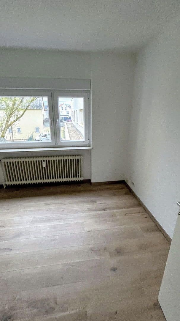 Prodej bytu 2+1 55 m², Frankfurter Straße 25, Flörsheim, Hessen Prodej bytu 2+1 55 m², Frankfurter Straße 25, Flörsheim, Hessen