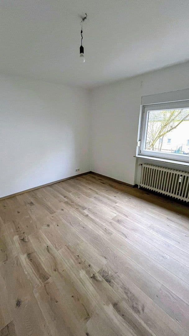 Prodej bytu 2+1 55 m², Frankfurter Straße 25, Flörsheim, Hessen Prodej bytu 2+1 55 m², Frankfurter Straße 25, Flörsheim, Hessen