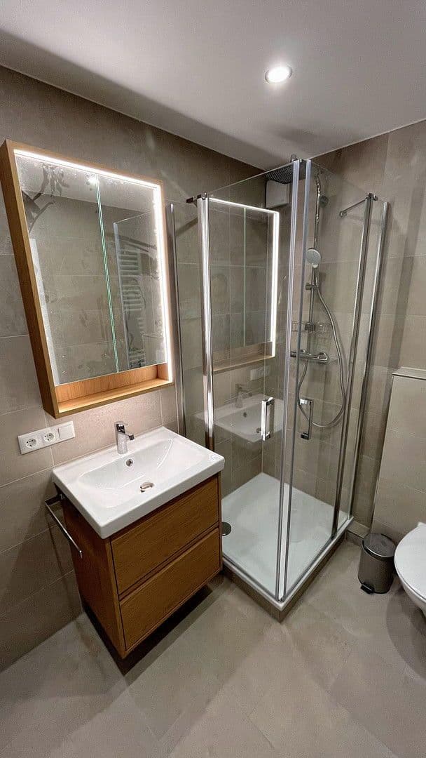 Prodej bytu 2+1 55 m², Frankfurter Straße 25, Flörsheim, Hessen Prodej bytu 2+1 55 m², Frankfurter Straße 25, Flörsheim, Hessen