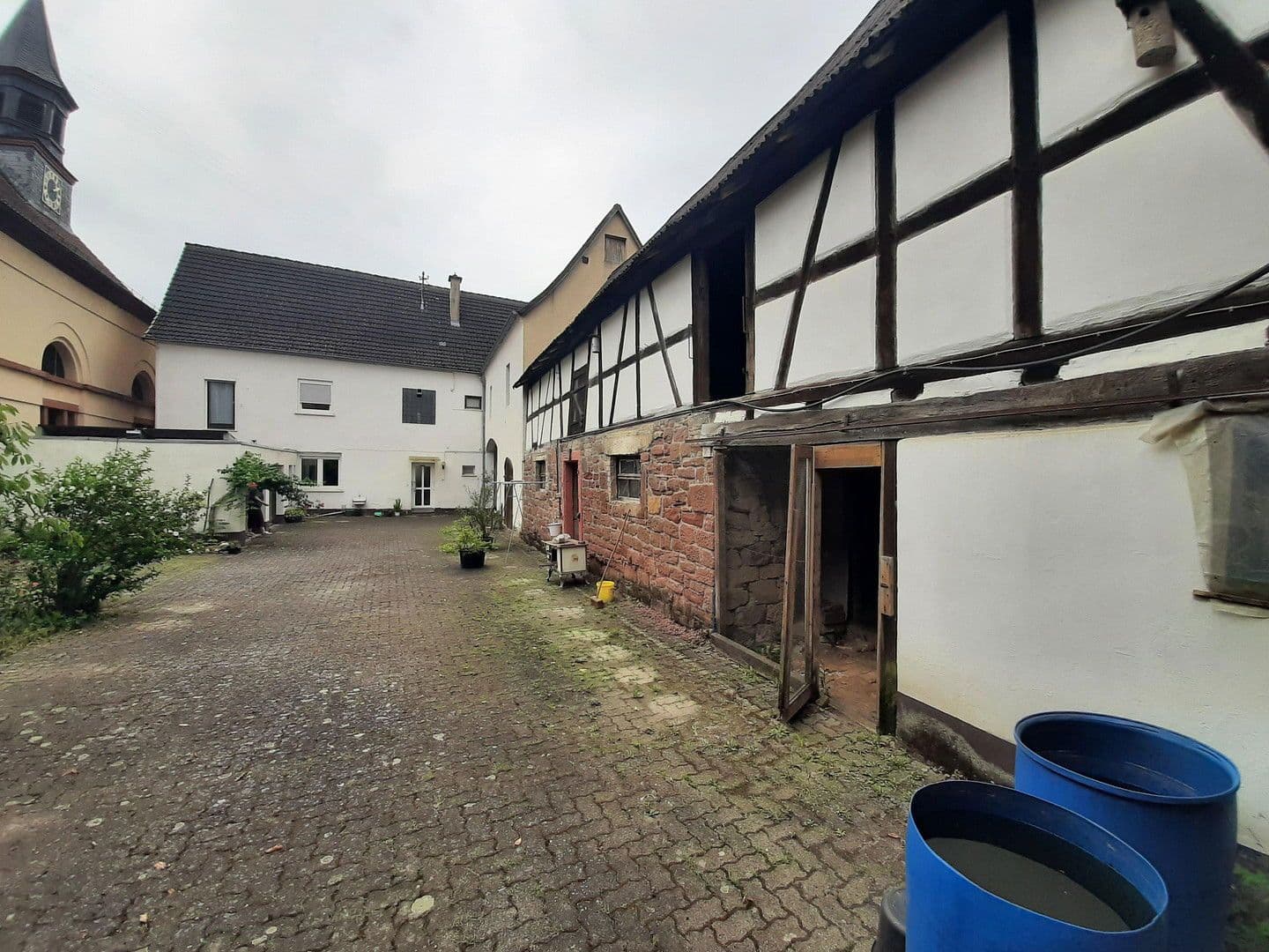 Prodej domu 260 m², pozemek 800 m², Herxheimweyher, Porýní-Falc Prodej domu 260 m², pozemek 800 m², Herxheimweyher, Porýní-Falc