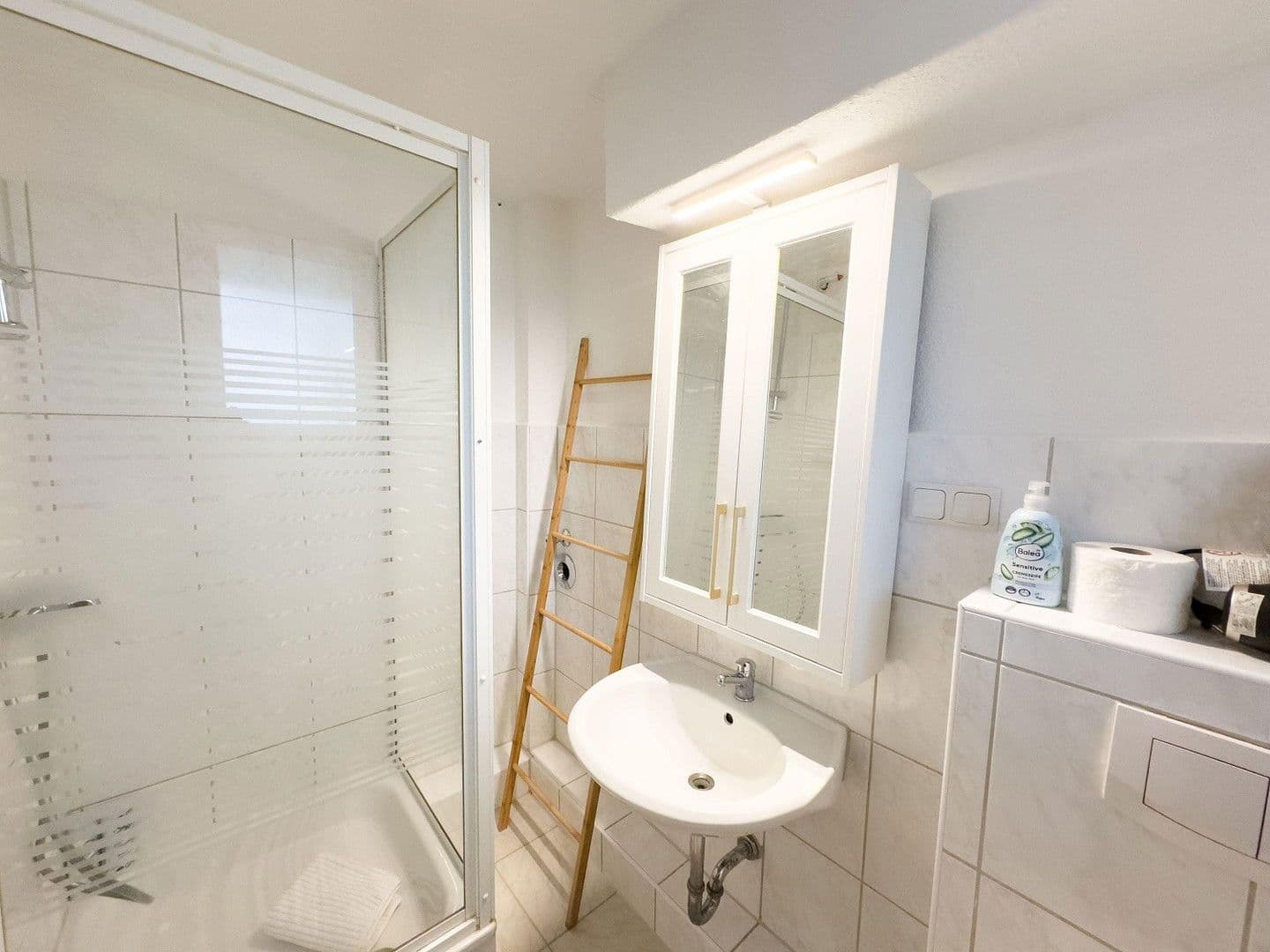 Pronájem bytu 2+1 34 m², Washingtonweg 1A, Hannover, Dolní Sasko Pronájem bytu 2+1 34 m², Washingtonweg 1A, Hannover, Dolní Sasko