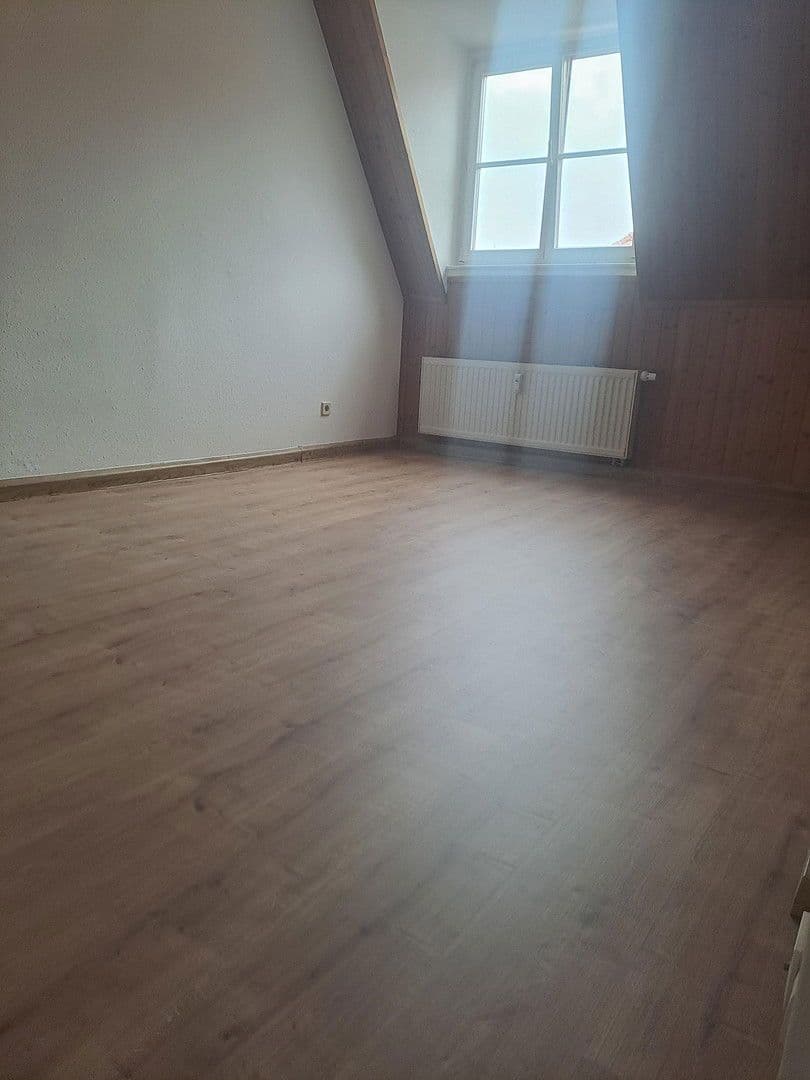 Pronájem bytu 2+1 44 m², Othmarsweg 5, Naumburg (Saale), Sasko-Anhaltsko Pronájem bytu 2+1 44 m², Othmarsweg 5, Naumburg (Saale), Sasko-Anhaltsko
