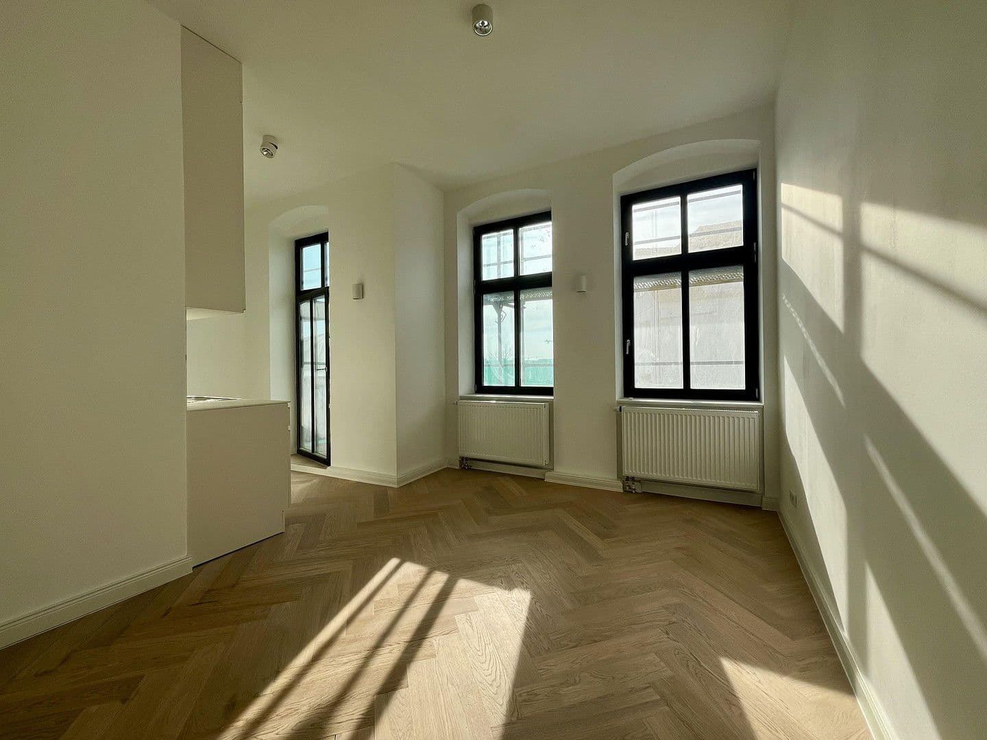 Pronájem bytu 1+1 35 m², Schöneberger Straße 9, Berlin, Berlín Pronájem bytu 1+1 35 m², Schöneberger Straße 9, Berlin, Berlín