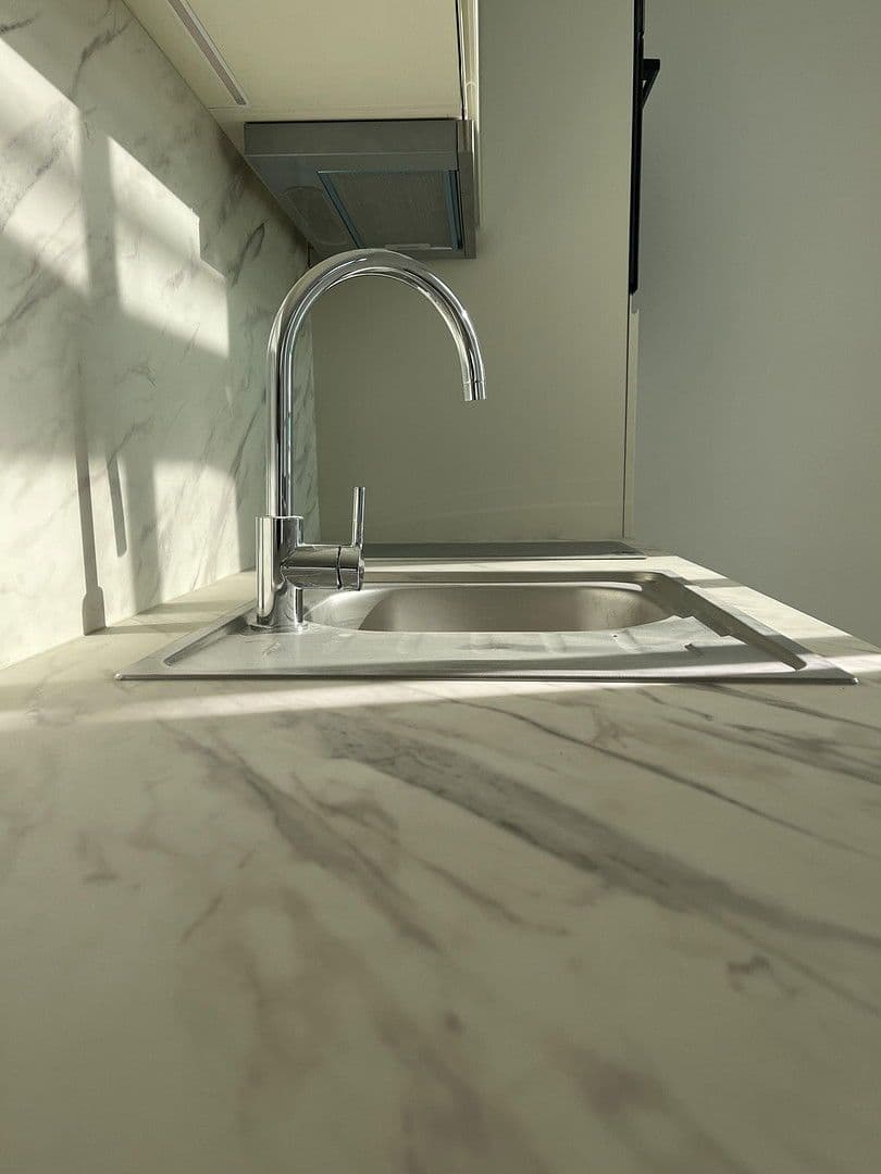 Pronájem bytu 1+1 35 m², Schöneberger Straße 9, Berlin, Berlín Pronájem bytu 1+1 35 m², Schöneberger Straße 9, Berlin, Berlín