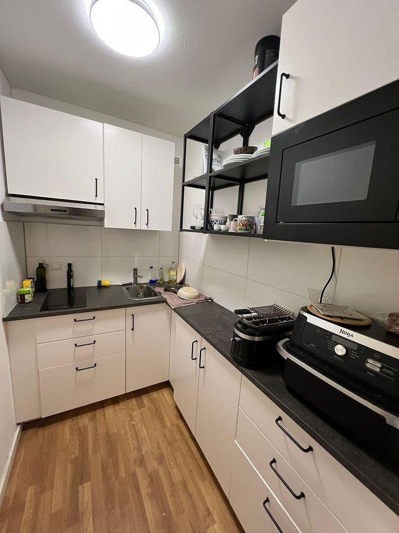 Pronájem bytu 4+1 75 m², Moltkestr, Köln, Severní Porýní-Vestfálsko Pronájem bytu 4+1 75 m², Moltkestr, Köln, Severní Porýní-Vestfálsko