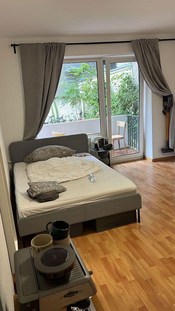 Pronájem bytu 4+1 75 m², Moltkestr, Köln, Severní Porýní-Vestfálsko Pronájem bytu 4+1 75 m², Moltkestr, Köln, Severní Porýní-Vestfálsko