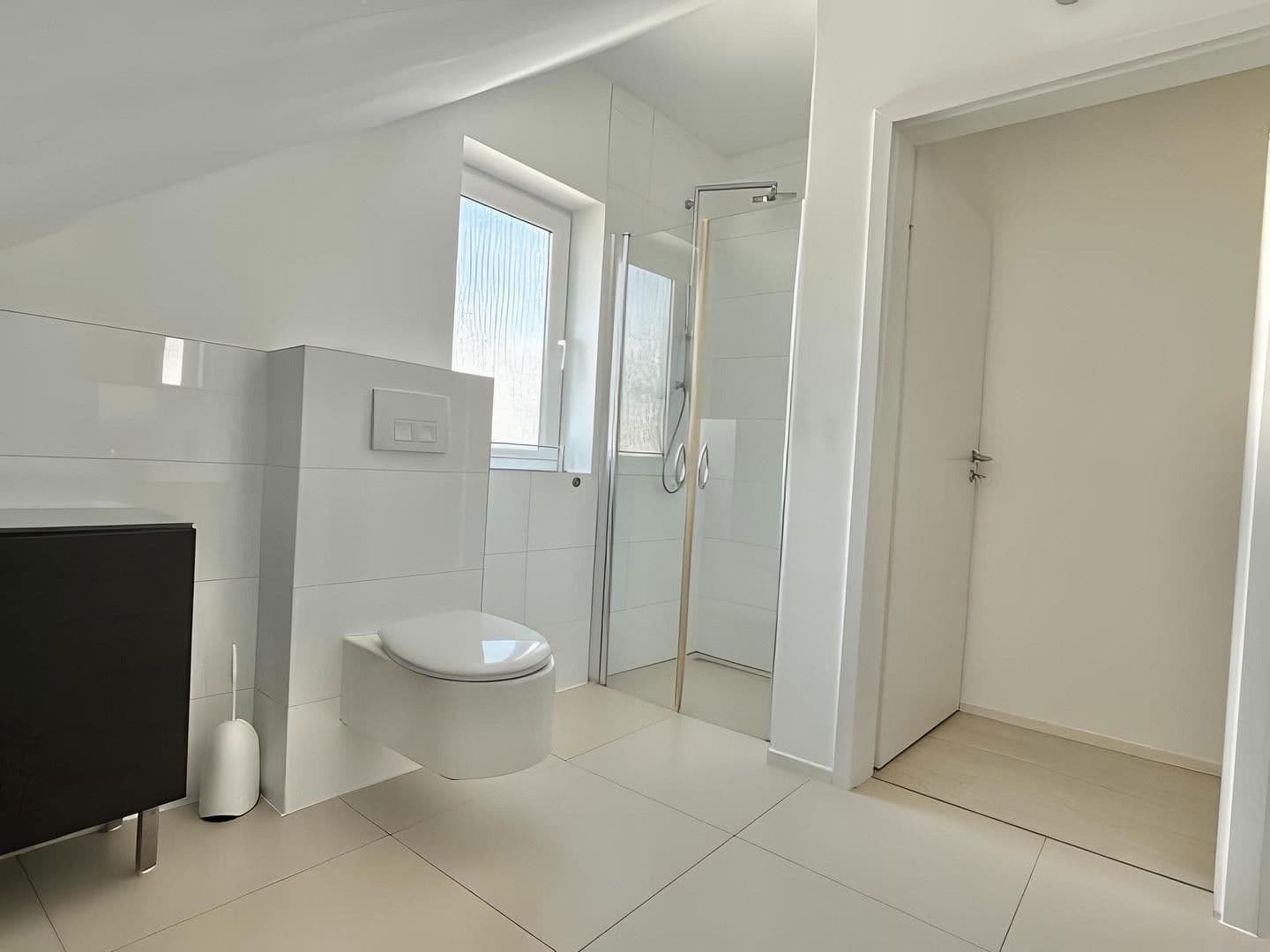 Pronájem domu 185 m², pozemek 400 m², Bruchköbel, Hessen Pronájem domu 185 m², pozemek 400 m², Bruchköbel, Hessen