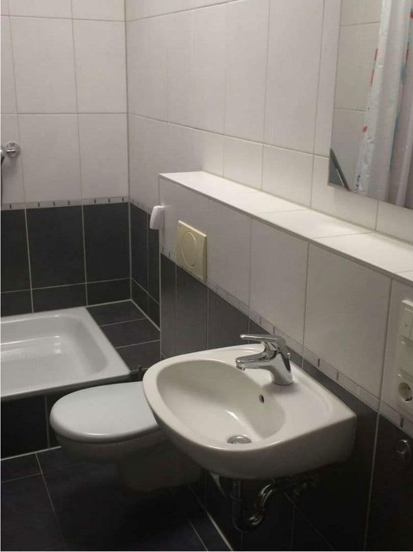 Pronájem nebytového prostoru 750 m², Carl Zeiss Str. 8, Bad Camberg, Hessen Pronájem nebytového prostoru 750 m², Carl Zeiss Str. 8, Bad Camberg, Hessen