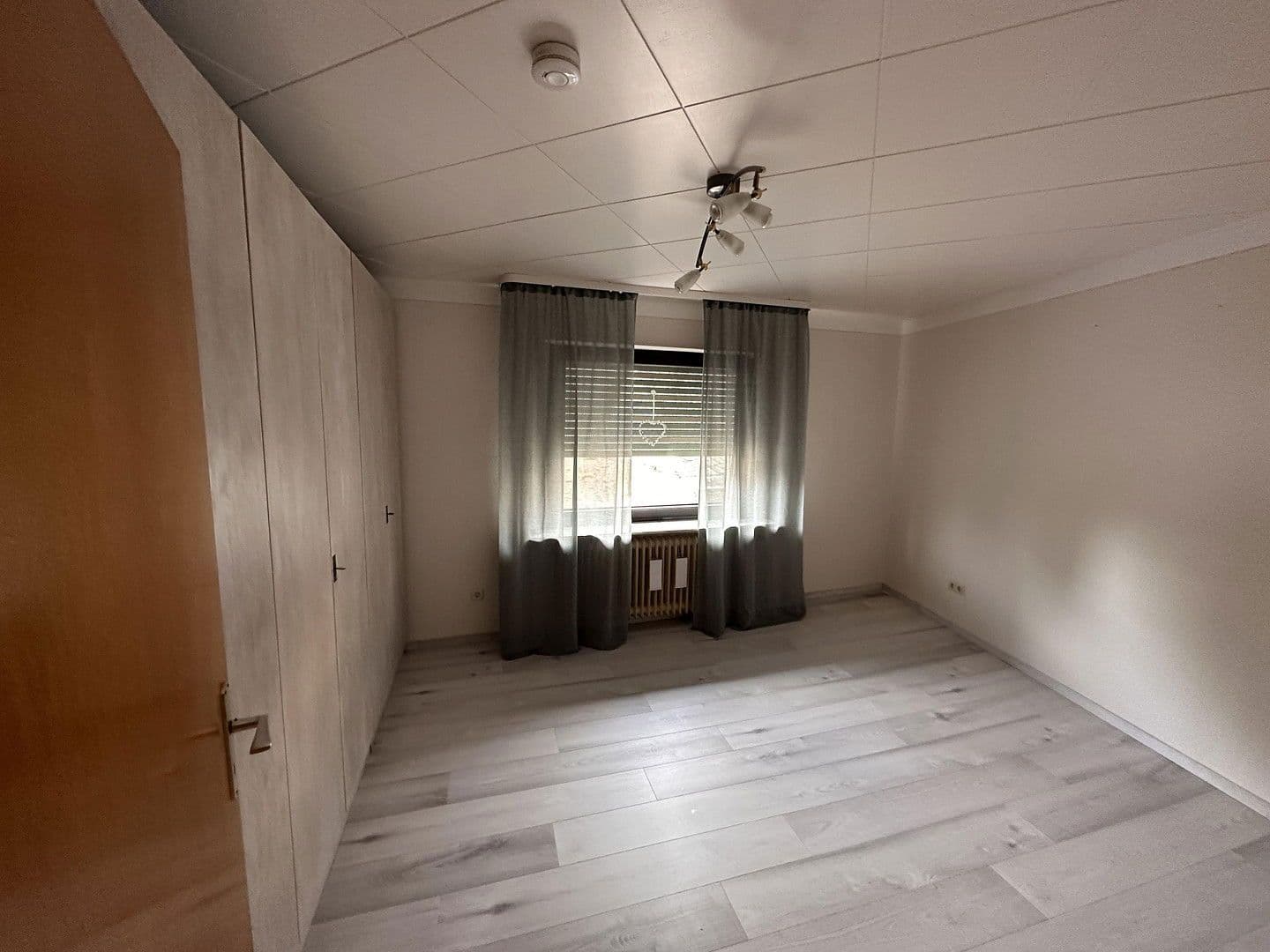 Pronájem domu 90 m², pozemek 110 m², Kollig, Porýní-Falc Pronájem domu 90 m², pozemek 110 m², Kollig, Porýní-Falc