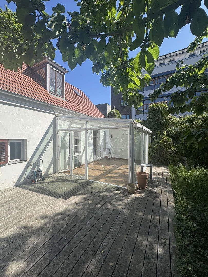 Prodej domu 105 m², pozemek 120 m², Hegelallee 36, Potsdam, Braniborsko Prodej domu 105 m², pozemek 120 m², Hegelallee 36, Potsdam, Braniborsko