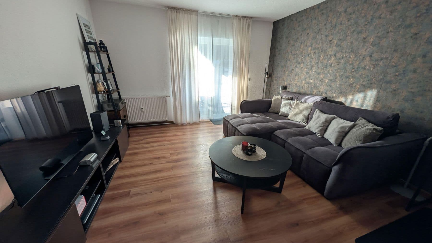 Pronájem bytu 2+1 74 m², Mühlhausenerstr. 30, Östringen, Bádensko-Württembersko Pronájem bytu 2+1 74 m², Mühlhausenerstr. 30, Östringen, Bádensko-Württembersko