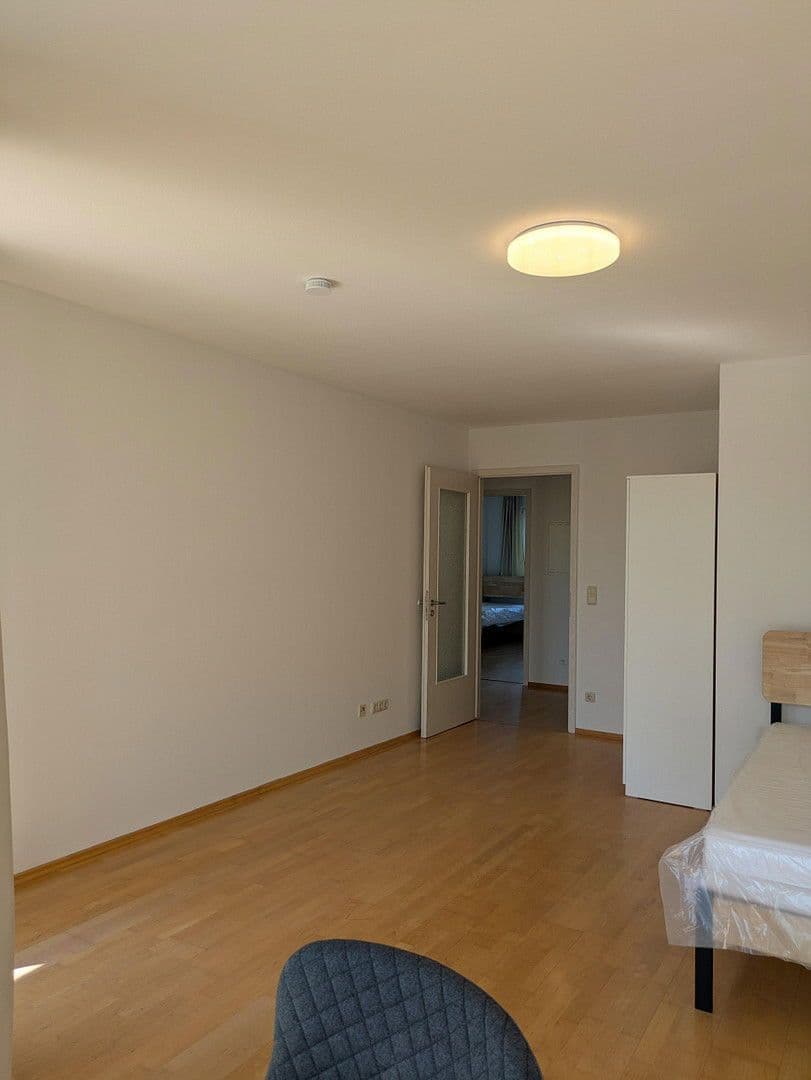 Pronájem bytu 30 m², Grünauer Str. 123, Berlin-Köpenick, Berlín Pronájem bytu 30 m², Grünauer Str. 123, Berlin-Köpenick, Berlín