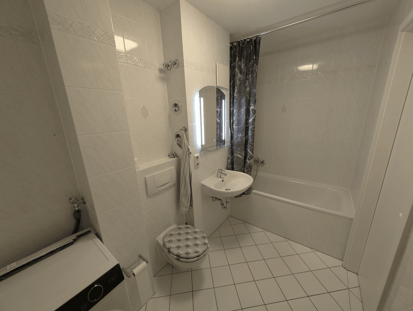 Pronájem bytu 30 m², Grünauer Str. 123, Berlin-Köpenick, Berlín Pronájem bytu 30 m², Grünauer Str. 123, Berlin-Köpenick, Berlín