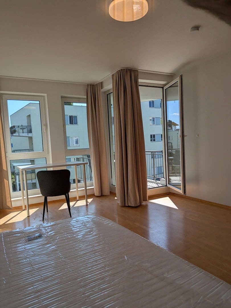 Pronájem bytu 30 m², Grünauer Str. 123, Berlin-Köpenick, Berlín Pronájem bytu 30 m², Grünauer Str. 123, Berlin-Köpenick, Berlín