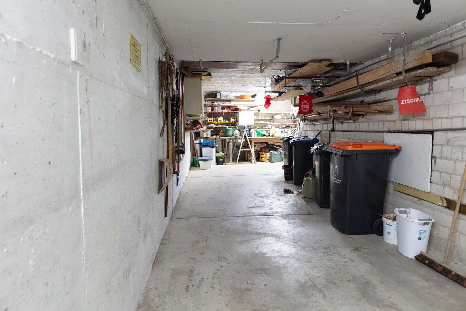 Prodej domu 158 m², pozemek 410 m², Leonberg, Bádensko-Württembersko Prodej domu 158 m², pozemek 410 m², Leonberg, Bádensko-Württembersko