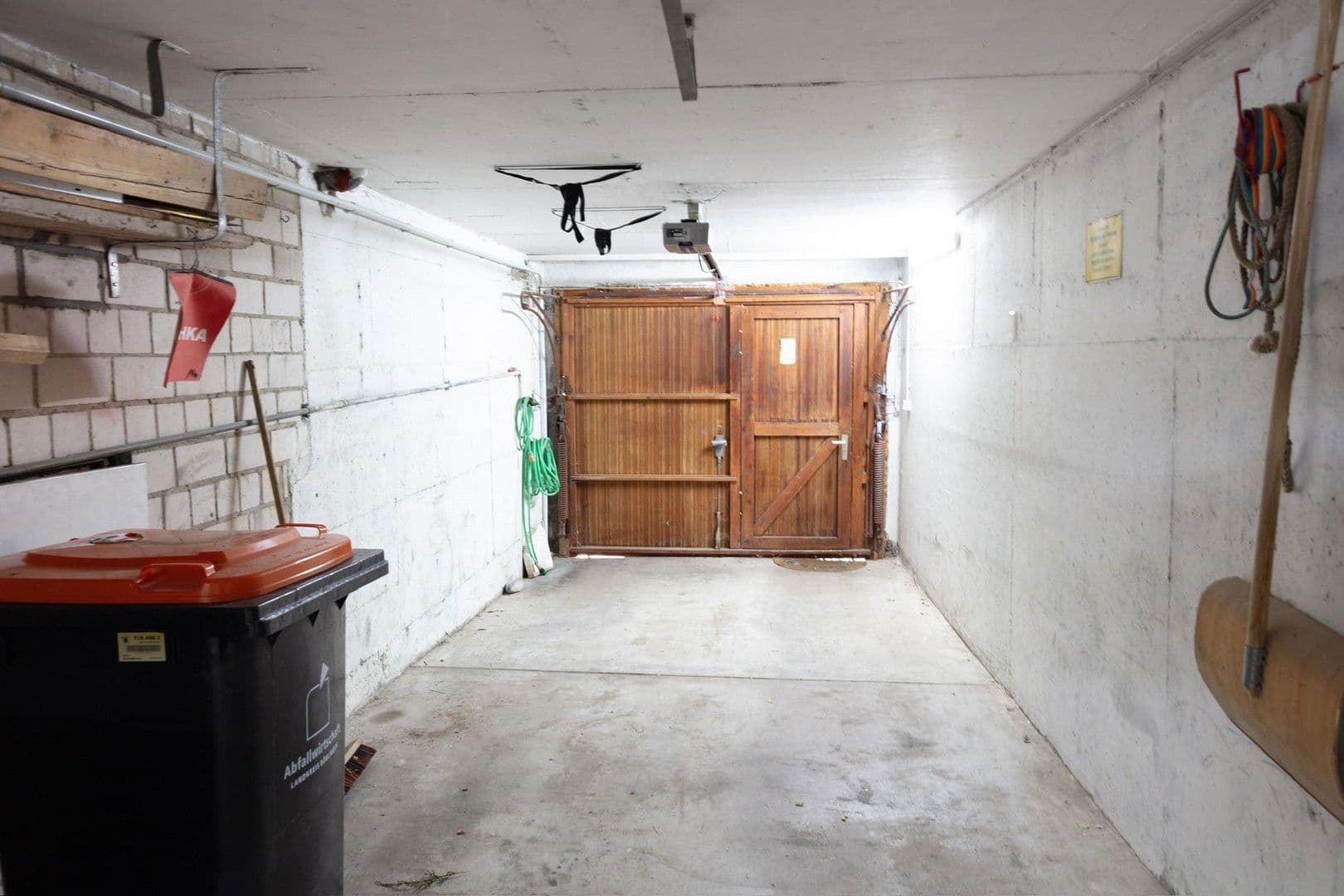 Prodej domu 158 m², pozemek 410 m², Leonberg, Bádensko-Württembersko Prodej domu 158 m², pozemek 410 m², Leonberg, Bádensko-Württembersko