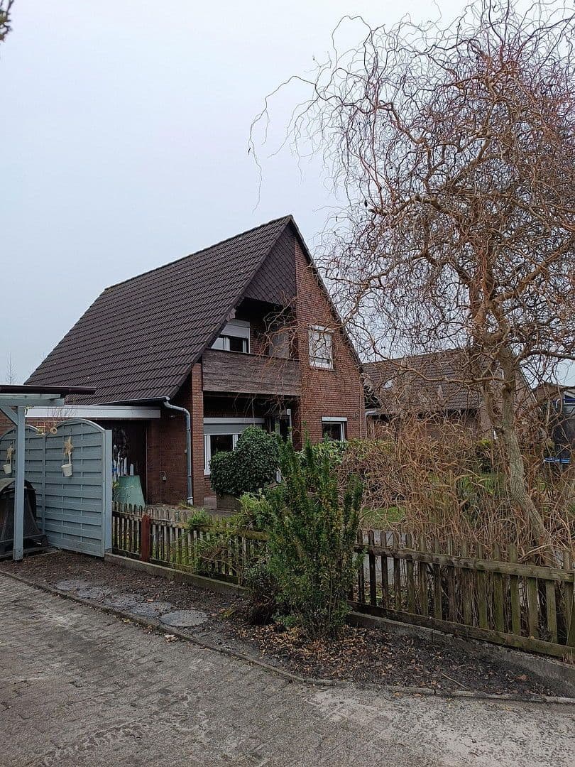 Prodej domu 120 m², pozemek 404 m², Hafenstr. 22a, Wittmund, Dolní Sasko Prodej domu 120 m², pozemek 404 m², Hafenstr. 22a, Wittmund, Dolní Sasko