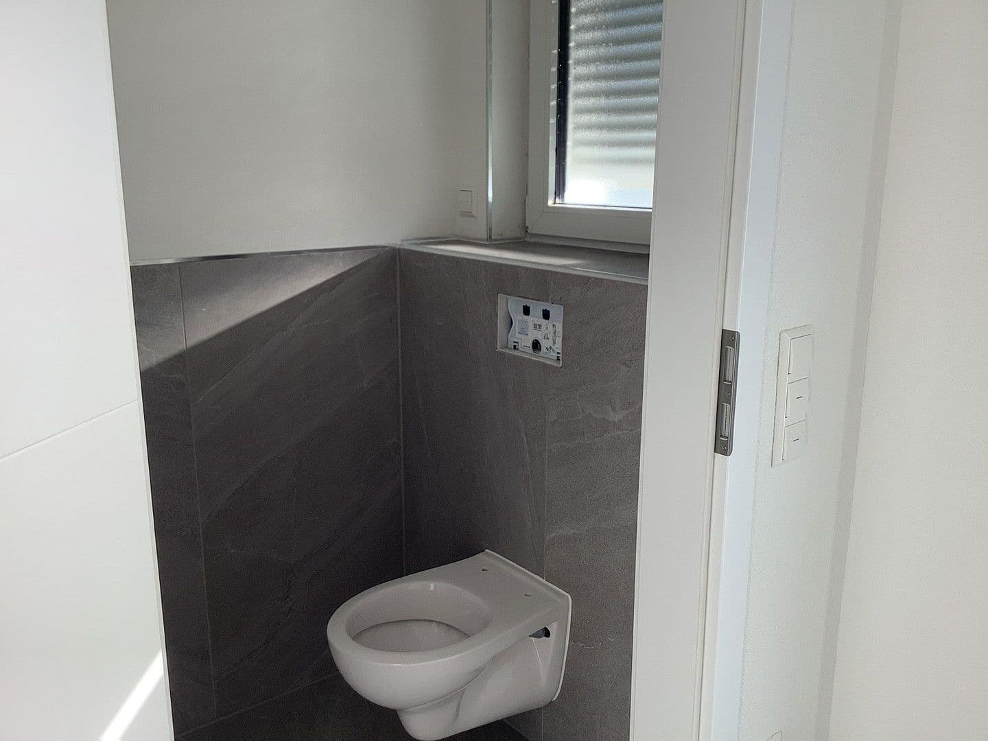 Prodej domu 147 m², pozemek 490 m², Buchen (Odenwald), Bádensko-Württembersko Prodej domu 147 m², pozemek 490 m², Buchen (Odenwald), Bádensko-Württembersko