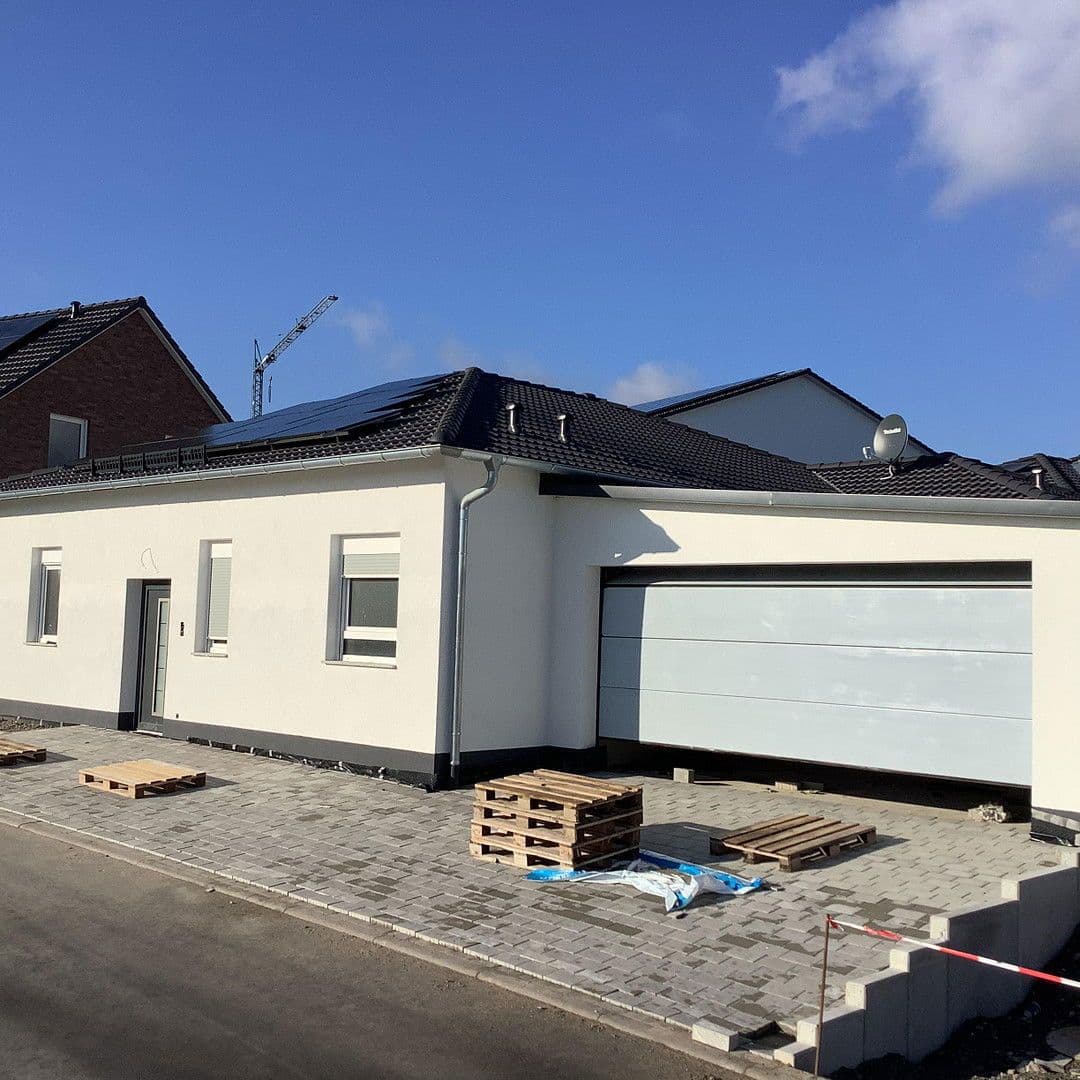 Prodej domu 147 m², pozemek 490 m², Buchen (Odenwald), Bádensko-Württembersko Prodej domu 147 m², pozemek 490 m², Buchen (Odenwald), Bádensko-Württembersko