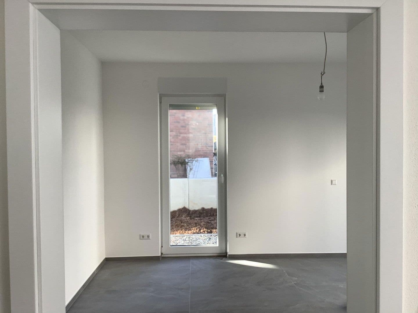 Prodej domu 147 m², pozemek 490 m², Buchen (Odenwald), Bádensko-Württembersko Prodej domu 147 m², pozemek 490 m², Buchen (Odenwald), Bádensko-Württembersko