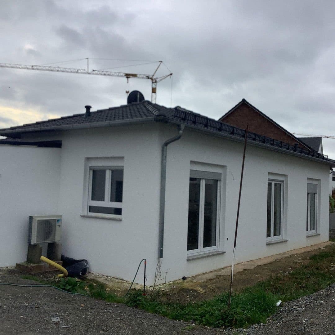 Prodej domu 147 m², pozemek 490 m², Buchen (Odenwald), Bádensko-Württembersko Prodej domu 147 m², pozemek 490 m², Buchen (Odenwald), Bádensko-Württembersko