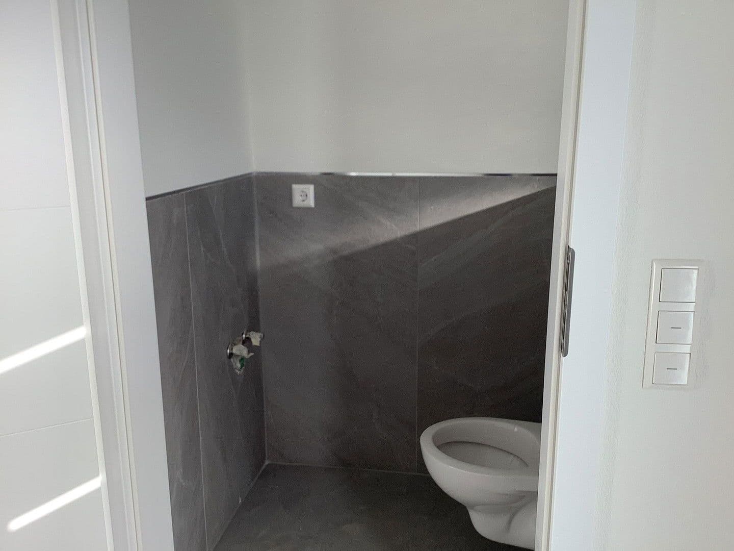 Prodej domu 147 m², pozemek 490 m², Buchen (Odenwald), Bádensko-Württembersko Prodej domu 147 m², pozemek 490 m², Buchen (Odenwald), Bádensko-Württembersko