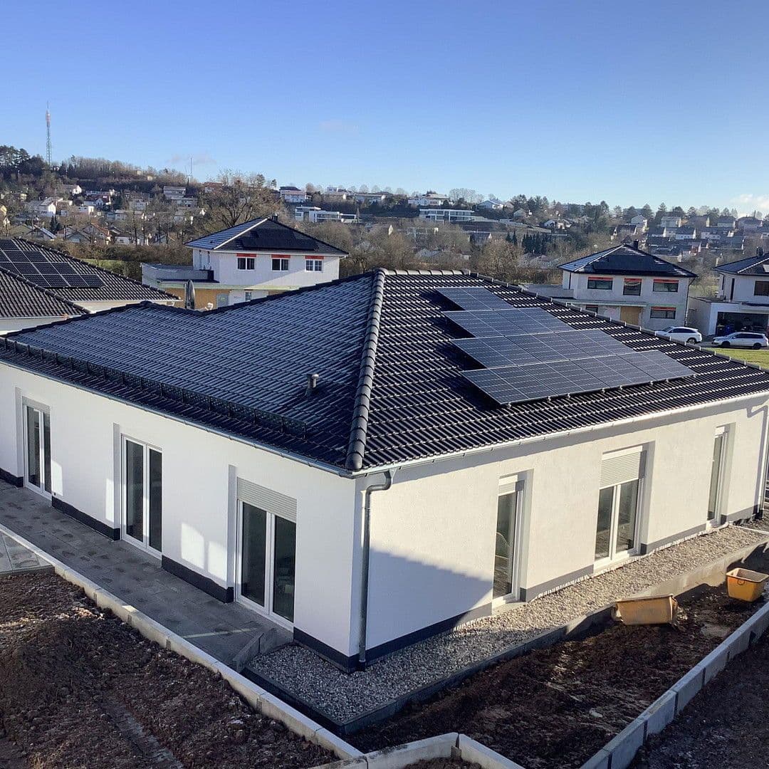 Prodej domu 147 m², pozemek 490 m², Buchen (Odenwald), Bádensko-Württembersko Prodej domu 147 m², pozemek 490 m², Buchen (Odenwald), Bádensko-Württembersko