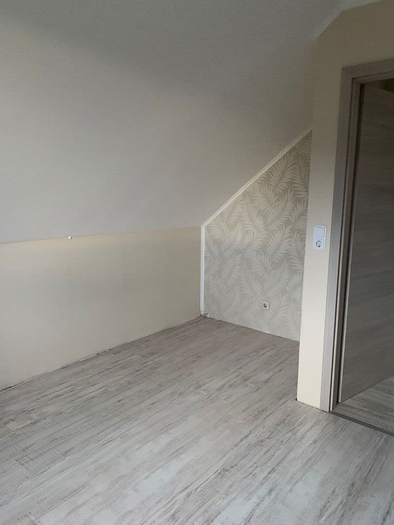 Prodej domu 100 m², pozemek 260 m², Büren, Severní Porýní-Vestfálsko Prodej domu 100 m², pozemek 260 m², Büren, Severní Porýní-Vestfálsko