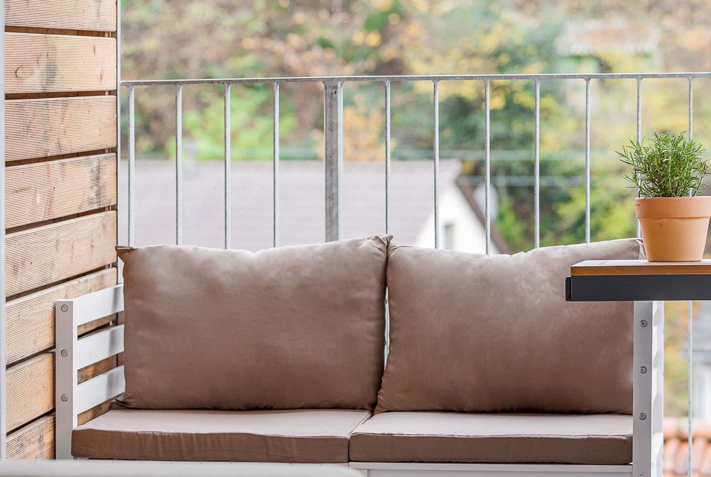 Pronájem bytu 1+1 24 m², Ezanvillestr. 14, Heidelberg, Bádensko-Württembersko Pronájem bytu 1+1 24 m², Ezanvillestr. 14, Heidelberg, Bádensko-Württembersko