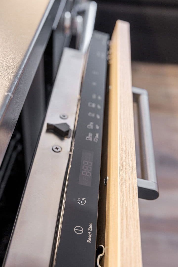 Pronájem bytu 1+1 24 m², Ezanvillestr. 14, Heidelberg, Bádensko-Württembersko Pronájem bytu 1+1 24 m², Ezanvillestr. 14, Heidelberg, Bádensko-Württembersko