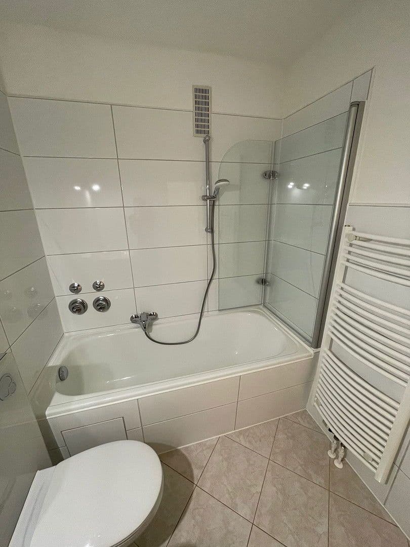 Pronájem bytu 1+1 39 m², Bad Bellingen, Bádensko-Württembersko Pronájem bytu 1+1 39 m², Bad Bellingen, Bádensko-Württembersko