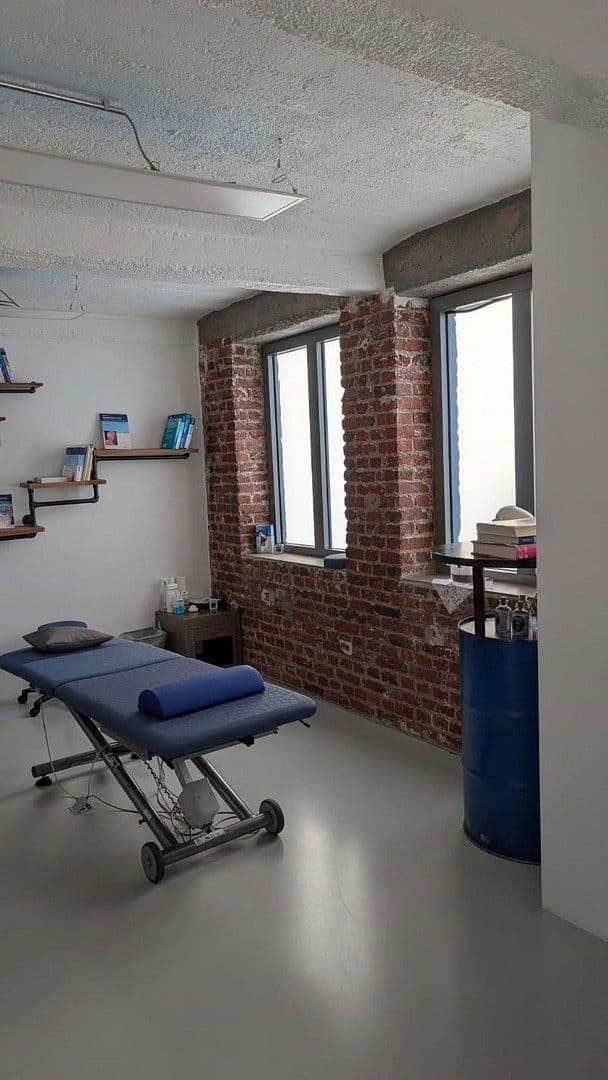 Pronájem kanceláře 160 m², Maximilian Str. 4, Idstein, Hessen Pronájem kanceláře 160 m², Maximilian Str. 4, Idstein, Hessen