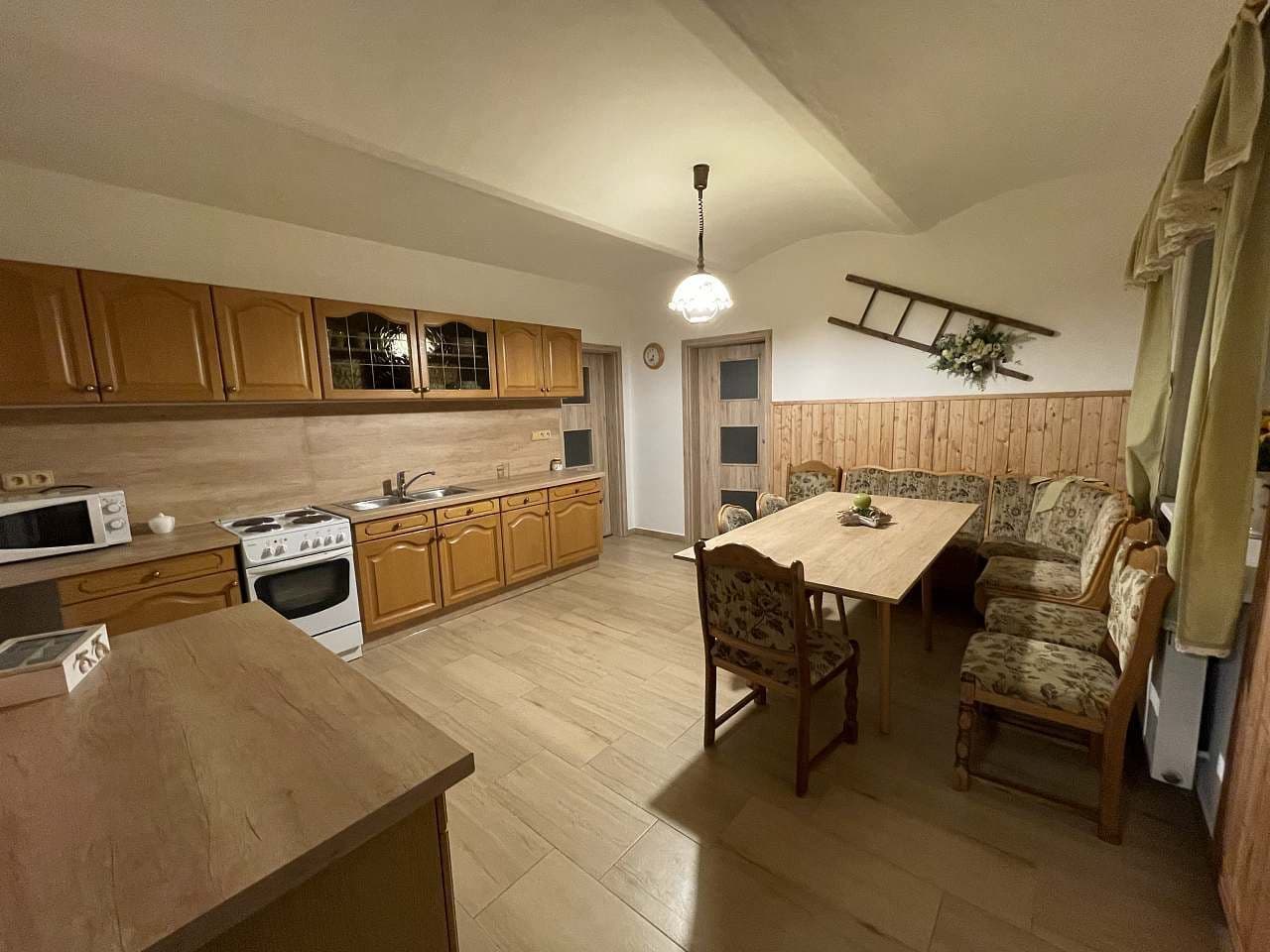 Pronájem chaty, chalupy, Líšnice, Pardubický kraj Pronájem chaty, chalupy, Líšnice, Pardubický kraj