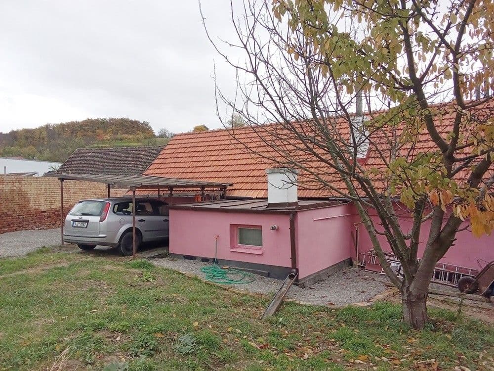 Prodej domu 100 m², pozemek 557 m², Dambořice, Jihomoravský kraj Prodej domu 100 m², pozemek 557 m², Dambořice, Jihomoravský kraj