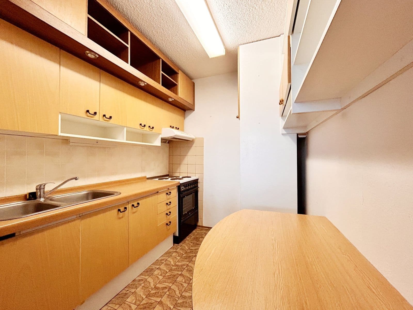 Pronájem bytu 2+kk 43 m², Kurčatovova, Praha, Praha Pronájem bytu 2+kk 43 m², Kurčatovova, Praha, Praha