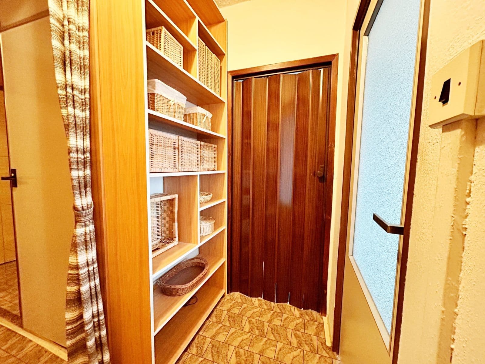 Pronájem bytu 2+kk 43 m², Kurčatovova, Praha, Praha Pronájem bytu 2+kk 43 m², Kurčatovova, Praha, Praha