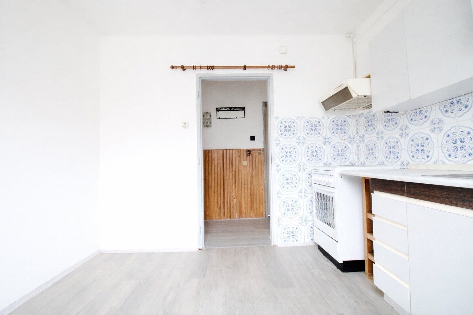 Pronájem bytu 2+1 54 m², Na Magistrále, Kolín, Středočeský kraj Pronájem bytu 2+1 54 m², Na Magistrále, Kolín, Středočeský kraj