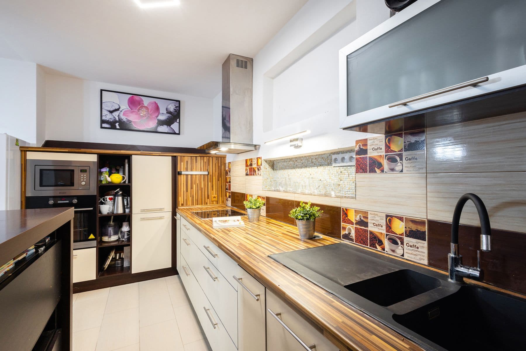 Prodej domu 194 m², pozemek 501 m², Kojetická, Čakovičky, Středočeský kraj Prodej domu 194 m², pozemek 501 m², Kojetická, Čakovičky, Středočeský kraj