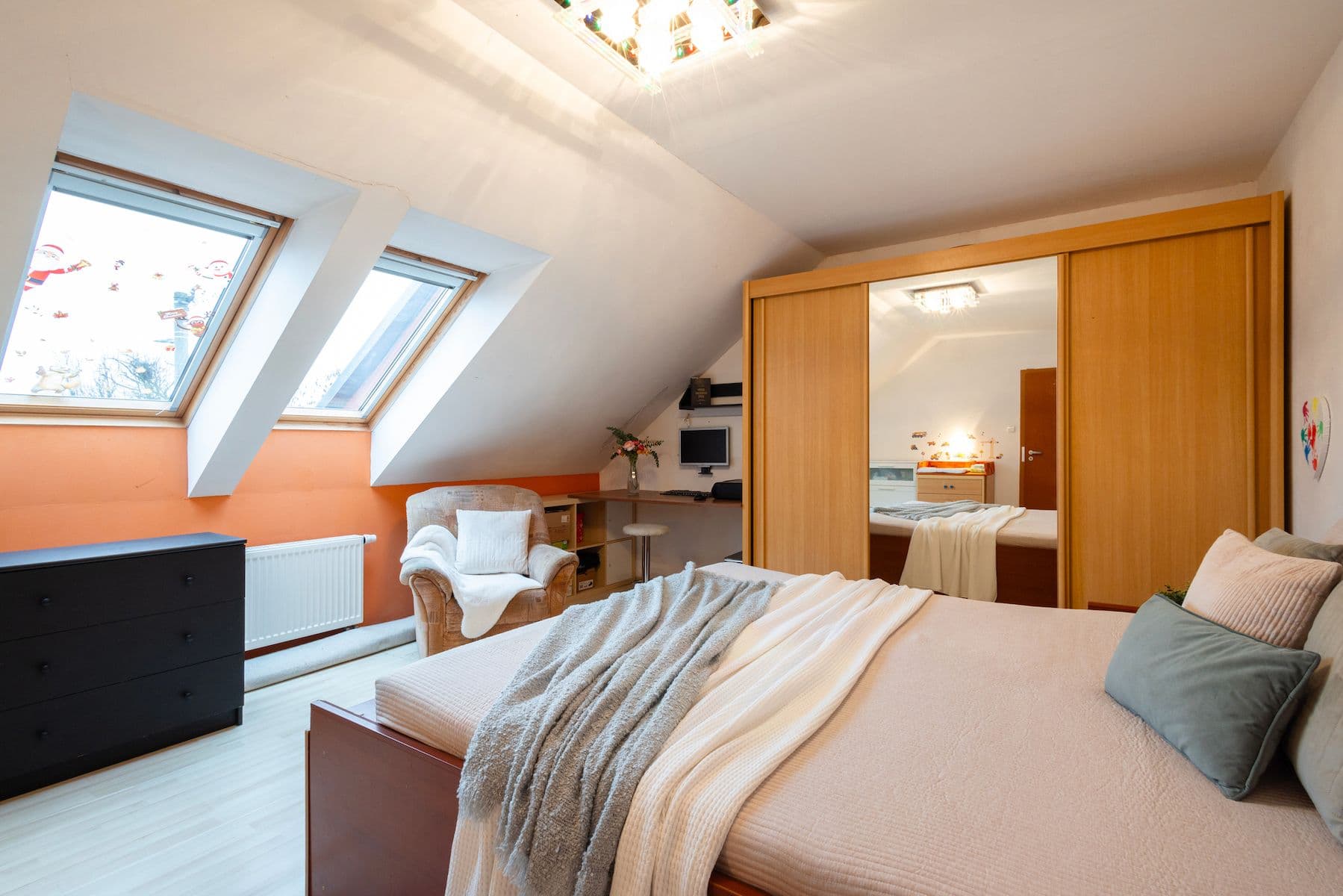 Prodej domu 194 m², pozemek 501 m², Kojetická, Čakovičky, Středočeský kraj Prodej domu 194 m², pozemek 501 m², Kojetická, Čakovičky, Středočeský kraj