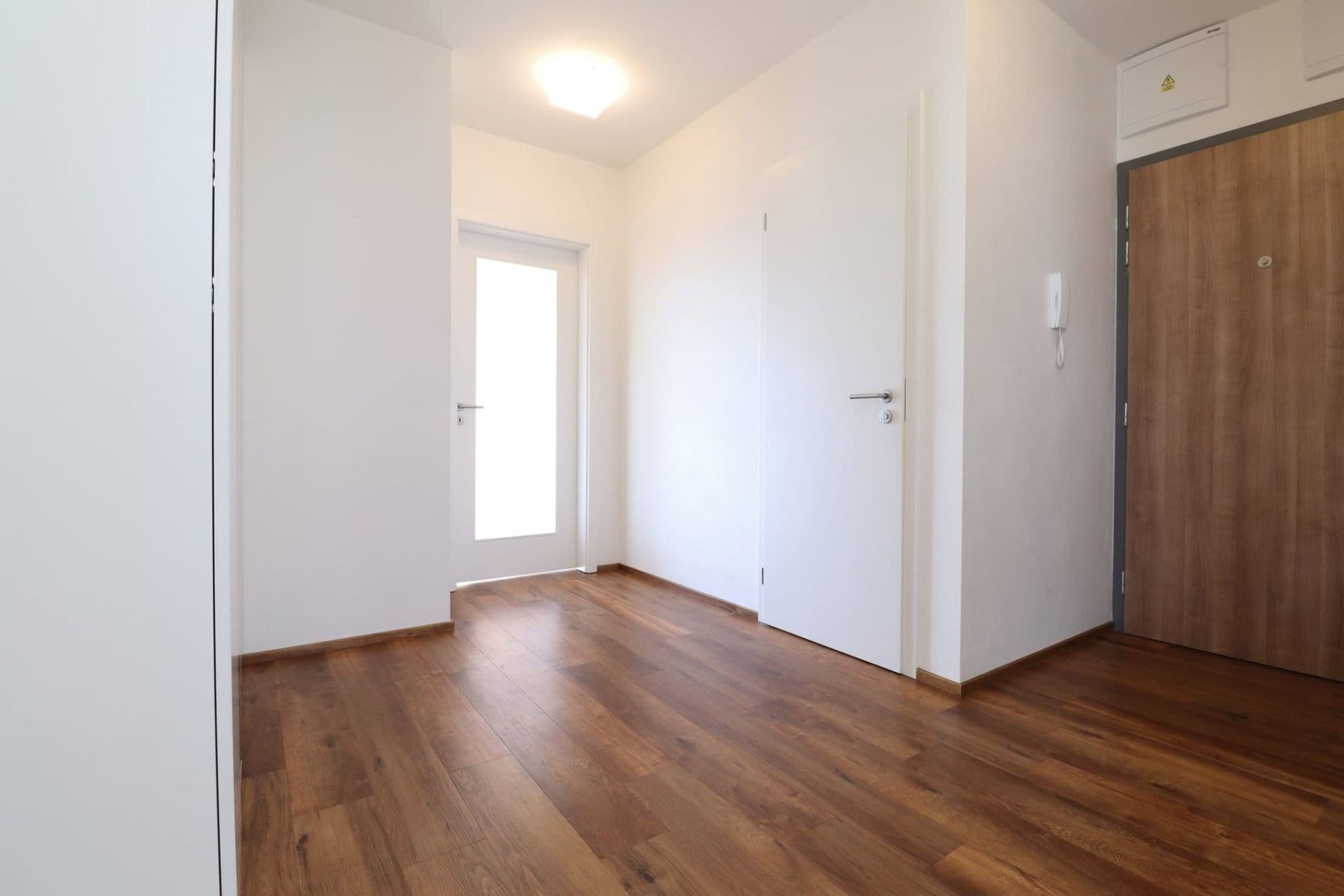 Pronájem bytu 3+kk 70 m², Olgy Havlové, Praha, Praha Pronájem bytu 3+kk 70 m², Olgy Havlové, Praha, Praha